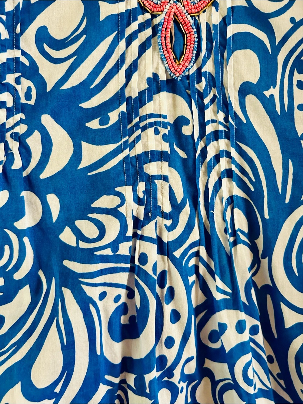 Lily Pulitzer Sarasota Blue White Embellished Coral Beaded Tunic Top, size L - Picture 3 of 12